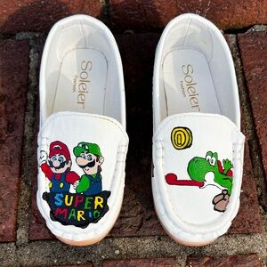 🎨 sold🚫🚫Hand-painted Mario kids Shoes